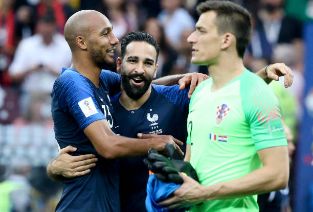 能够从容应 能够从容应